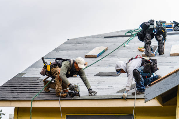 Professional Gutter Installation technician working in Sandpoint, ID